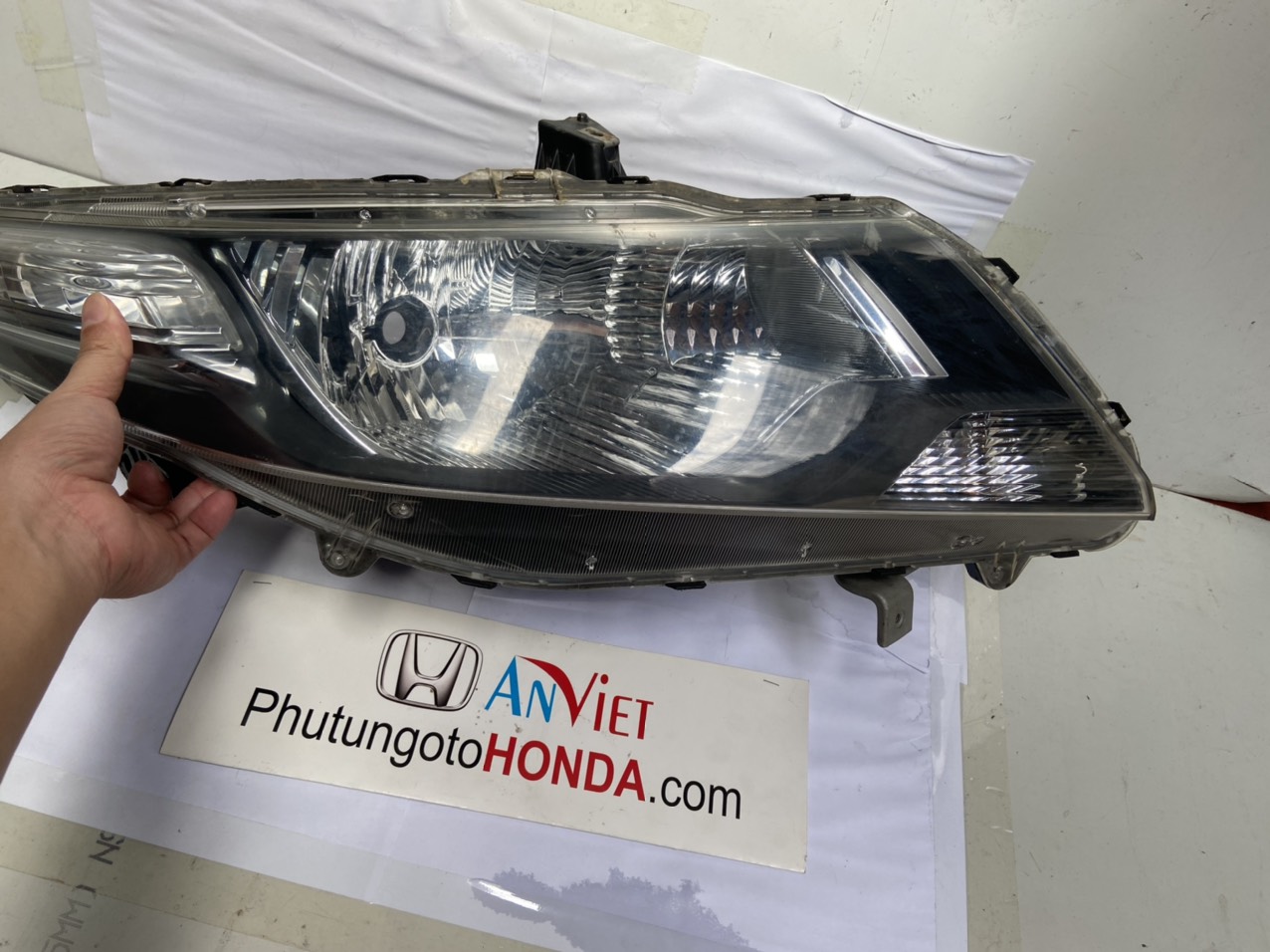 Đèn pha xe Honda City 2013